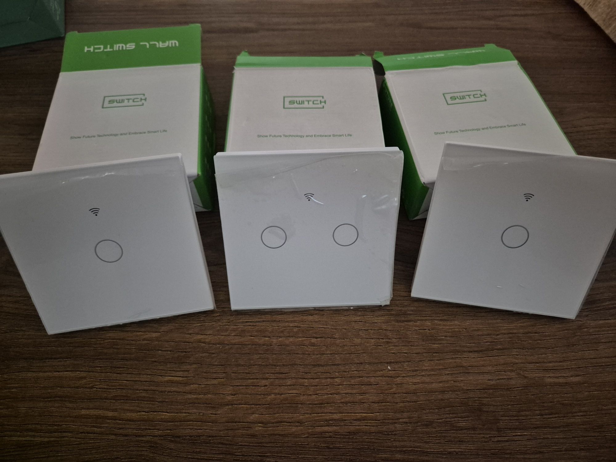 Interruptores de Parede Inteligentes (Smart Wall Switches)