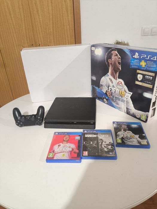 Playstation 4 Slim 1TB completo