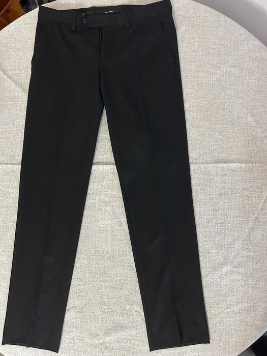 Garnitur marki Villaro w kolorze czarnym