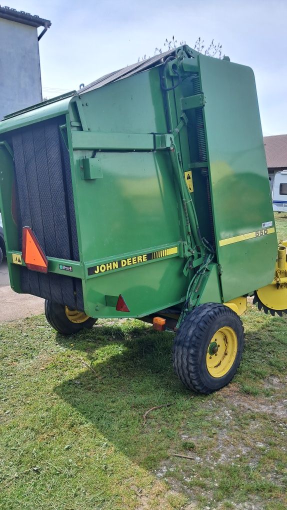 Prasa john deere 550 super stan