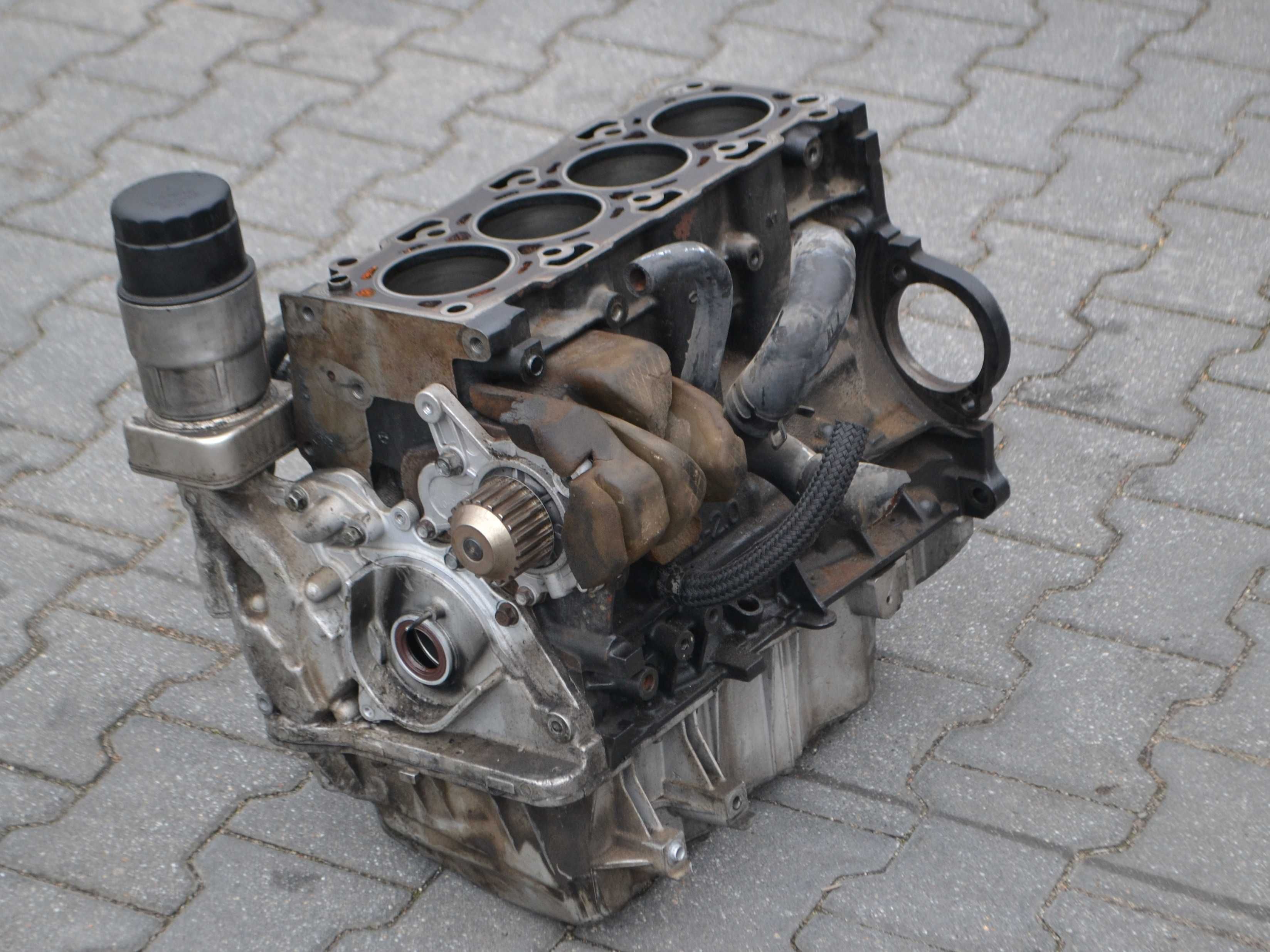 Blok Silnika, Tłoki, Korbowody Hyundai Tucson 2.0 CRDI 140KM   D4EA