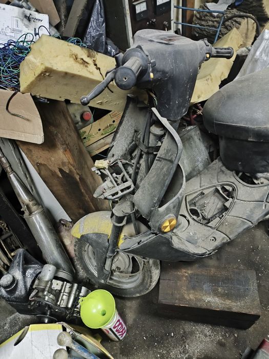 скутер SUZUKI LETS 1