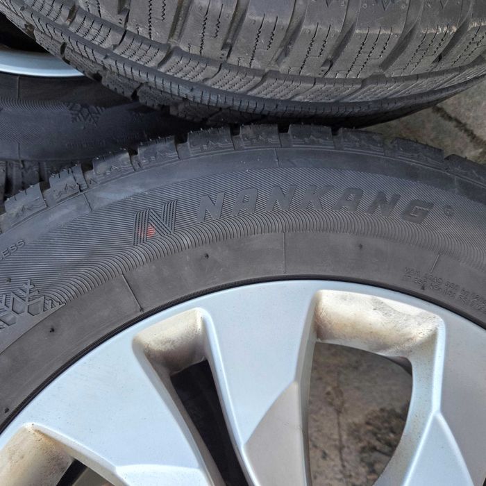 4x KOŁA ALUMINIOWE HONDA CR-V opony zimowe 225/65R17 2024r 8mm