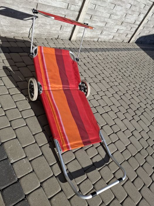 Leżak na kółkach z daszkiem regulowany Crivit