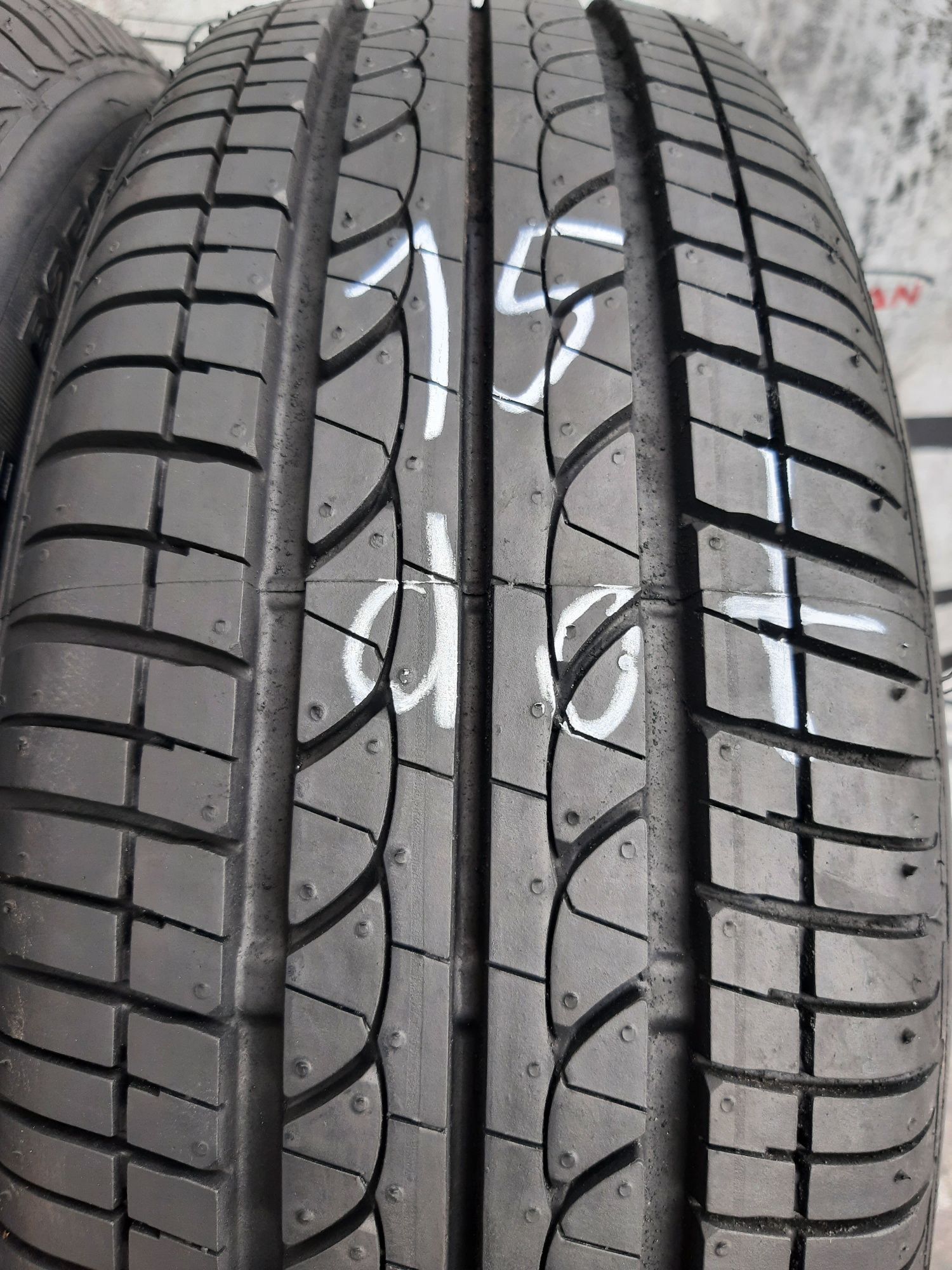 2x 175/60r15 81H Bridgestone B250