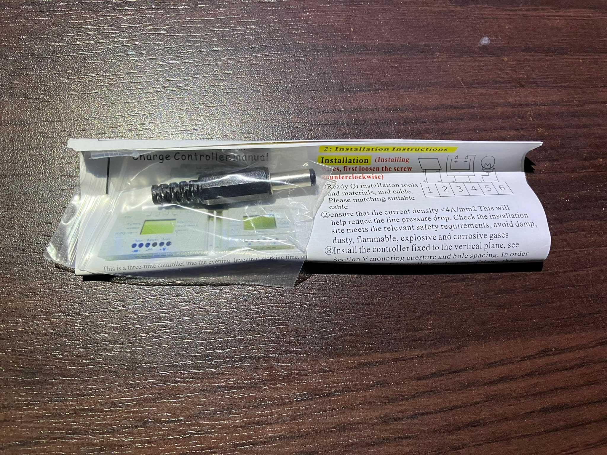 Sterownik paneli modułów fotowoltaicznych 12v/24v MPPT 20A