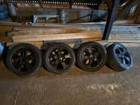 Felgi aluminiowe 16" – czarne – 205/55 R16 – komplet 4 szt.
