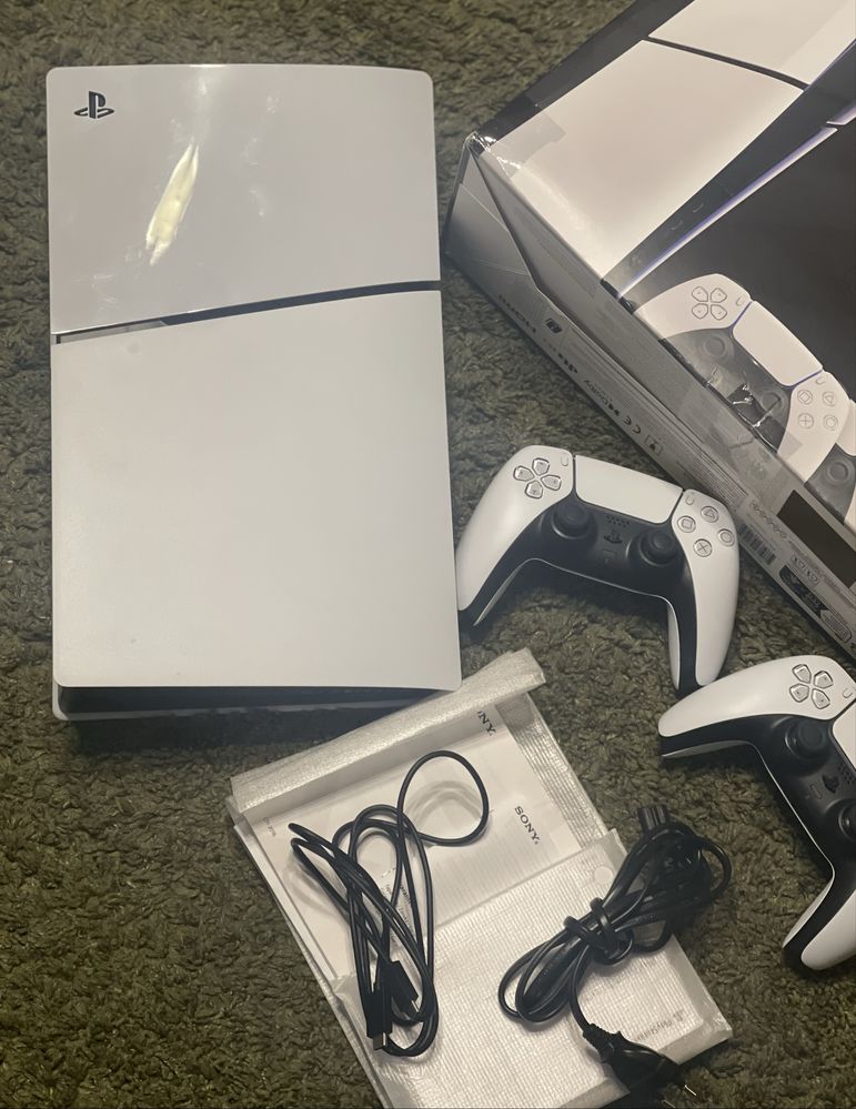 Sony PS5 digital 2024 ігрова ппиставка консоль 2 джостика