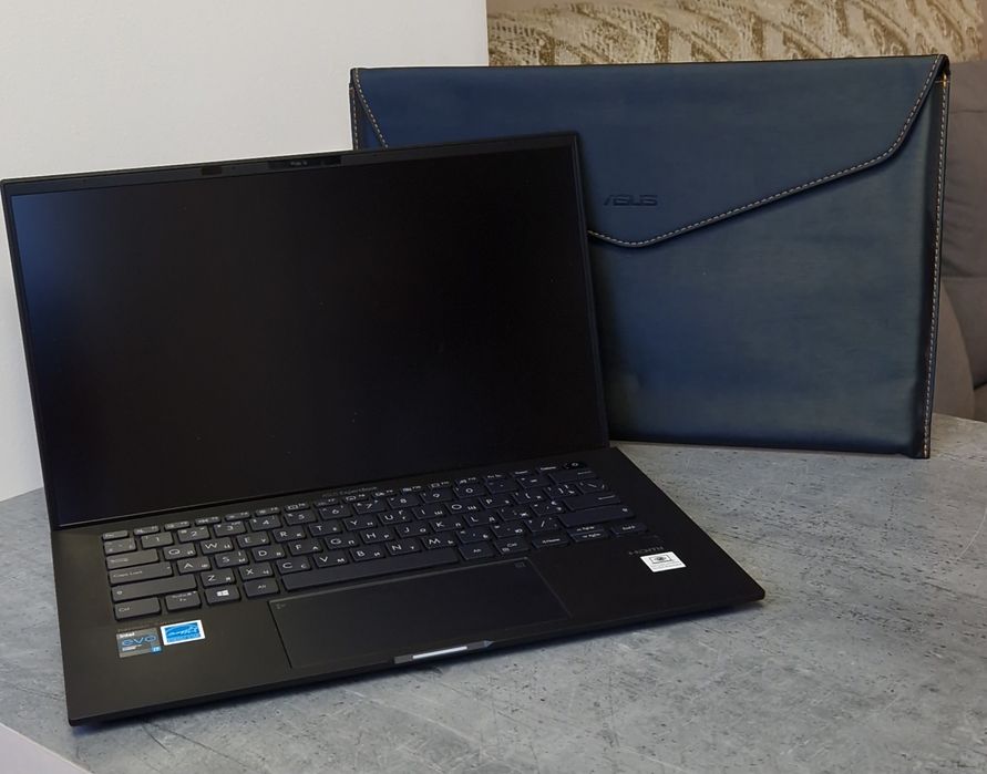 Ноутбук ASUS PRO B9400CEA-KC0215R (90NX0SX1-M02550)