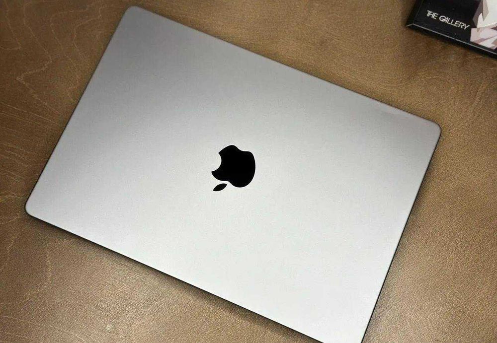 Macbook Pro 14 M1 16 512