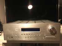 Cambridge Audio azur 650R amplituner