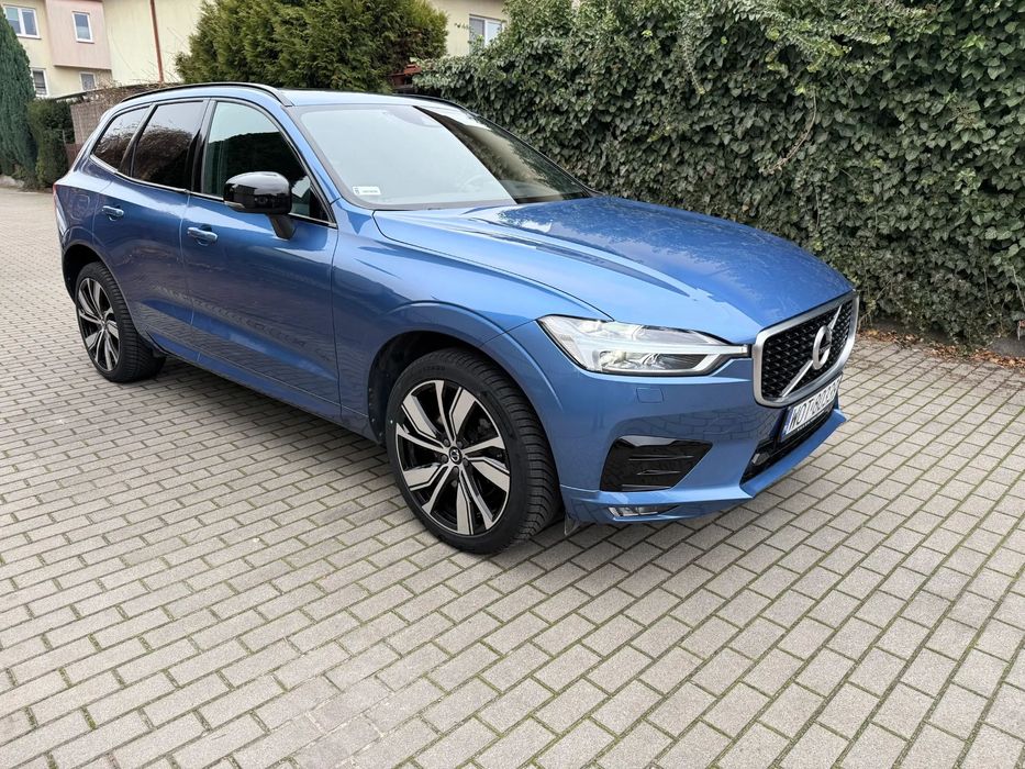 Volvo XC 60 Volvo XC-60 B4 R-Design AWD Full Opcja z Bowers hak nowe koła i opony
