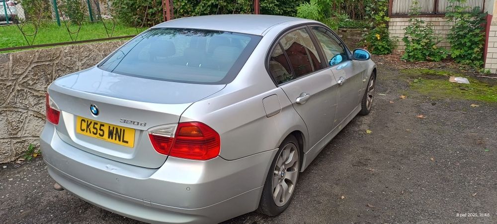 BMW E 90  w całości lub na części