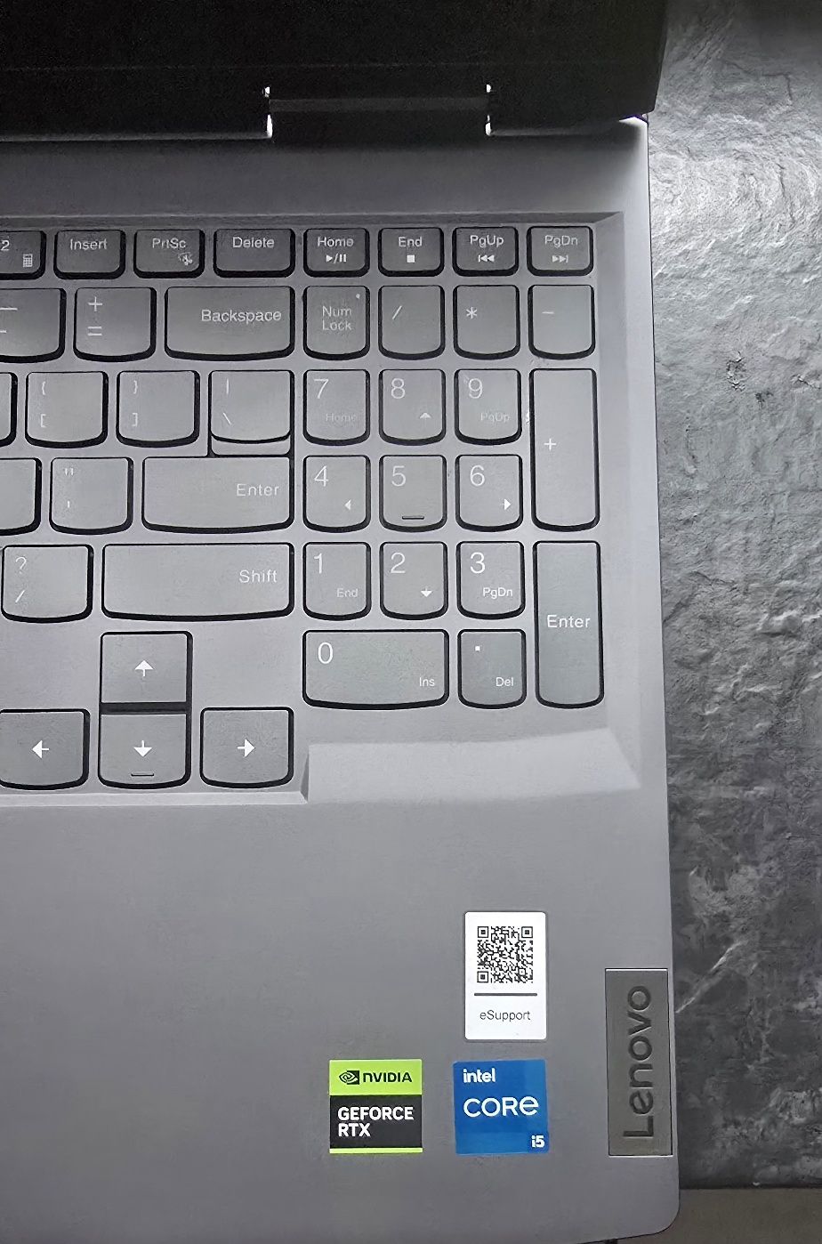 Sprzedam lub Zamienię Laptop  LQQ