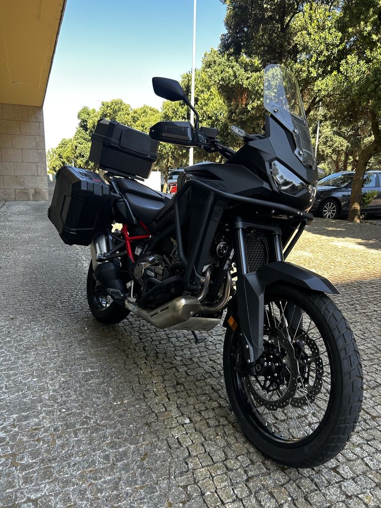 Honda Africa Twin 1100 DCT 2022 Nacional