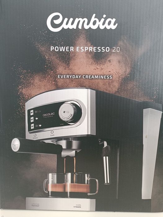 Máquina de café Cecotec Cumbia NOVA na caixa