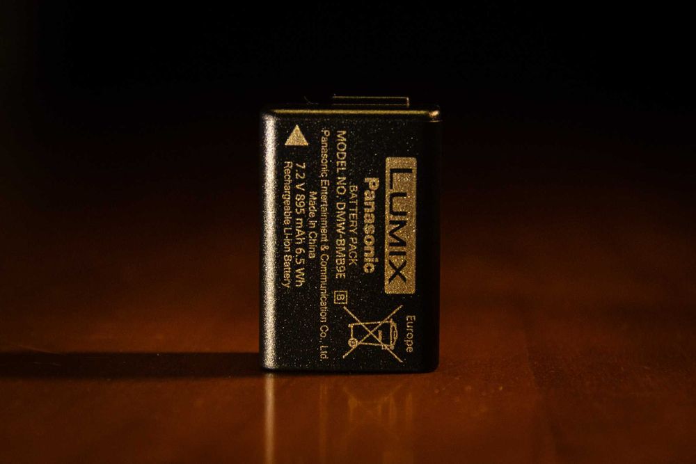 Câmara Panasonic LUMIX DC-FZ82D **NOVA**