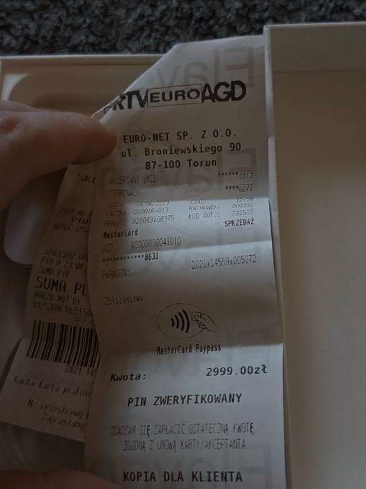 iPhone 11 128 GB – zadbany, komplet, szkło hartowane, dowód zakupu