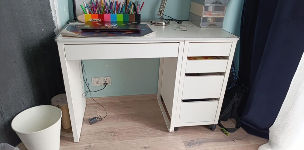 Meble   dla chłopca gratis biurko z szufladami