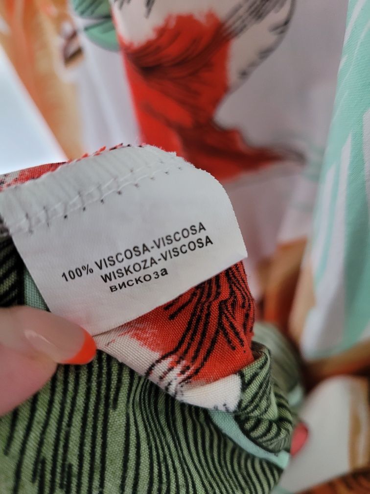 Mei Mei. Długa sukienka na ramiączkach, rozmiar M / 38