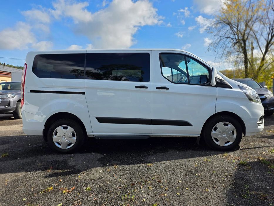 Ford Transit Custom Custom rok 2023 8-osobowy moc130 przebieg72474km klima grzane fotele