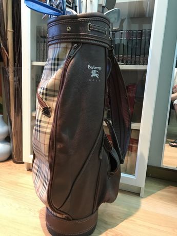 Saco de golf burberry com acessorios -