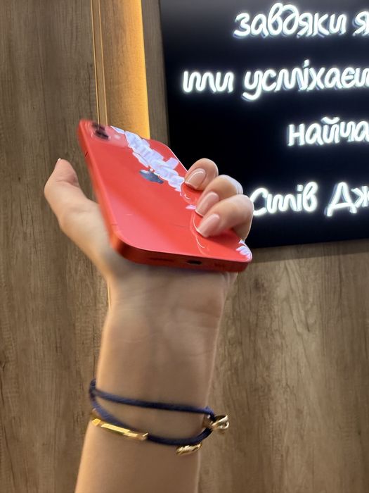 Used IPHONE 12 128 Red Neverlock Костюшка,5 igrand