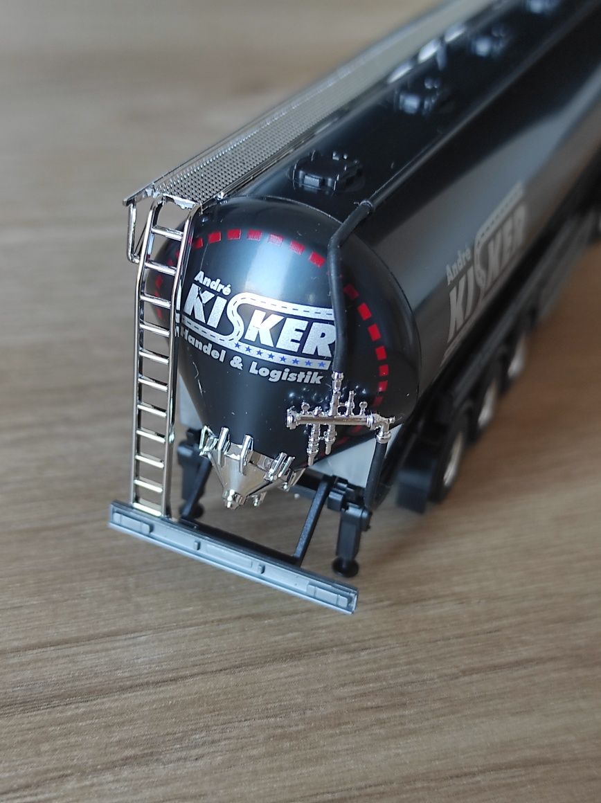 Herpa 1/87 MAN TGX + naczepa silos Andre Kisker