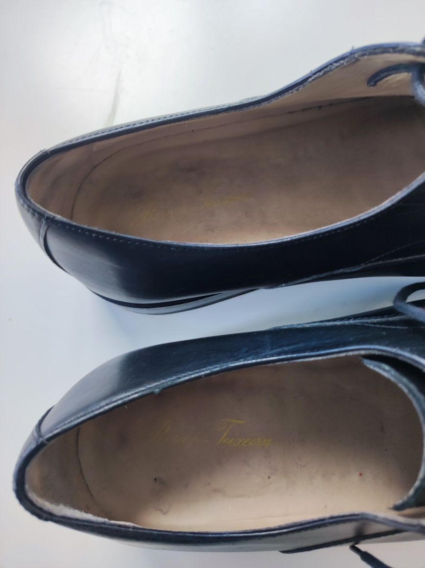 Sapatos Pretos Rosa Teixeira