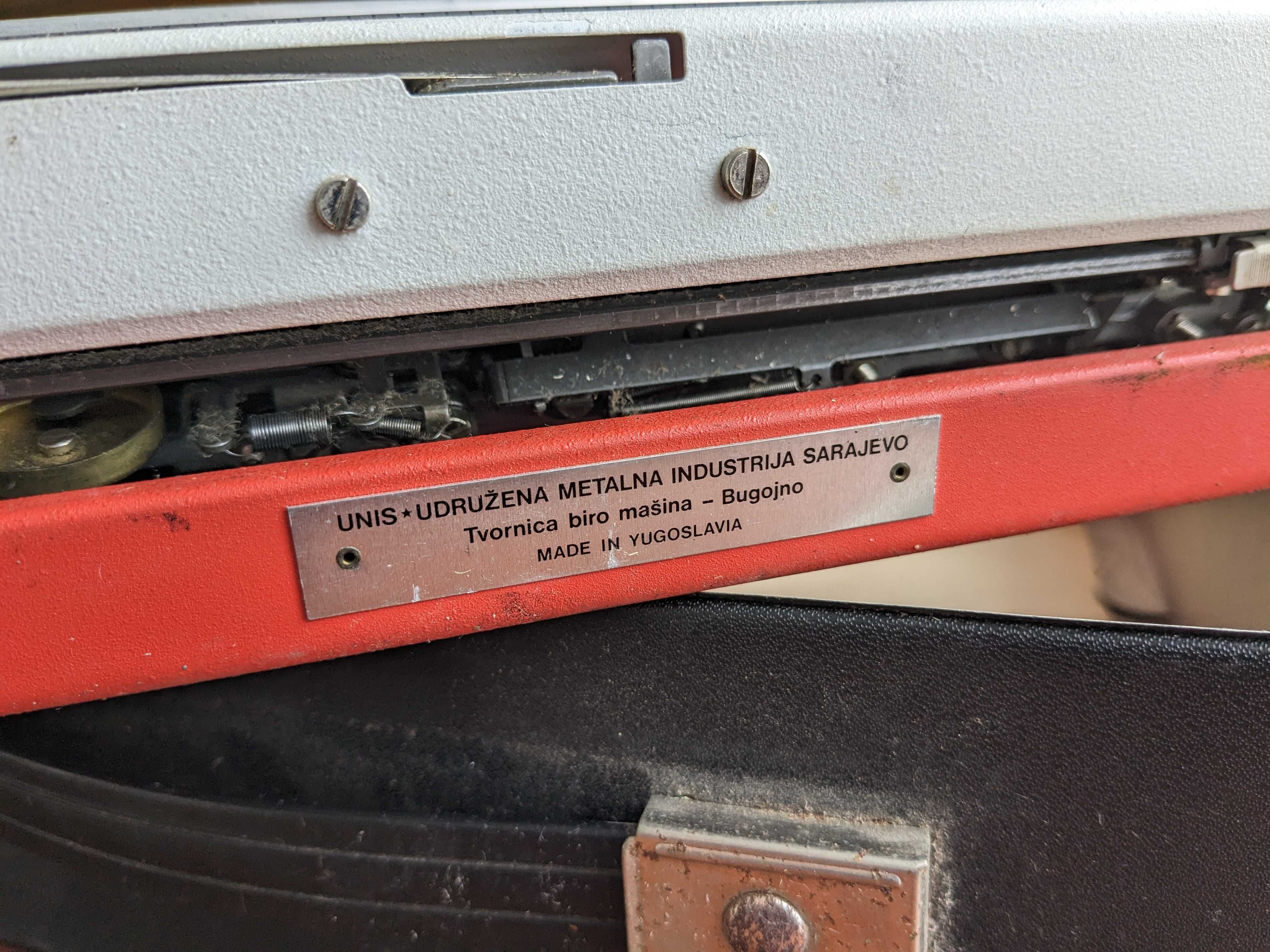 Друкарська машинка UNIS tbm de Luxe