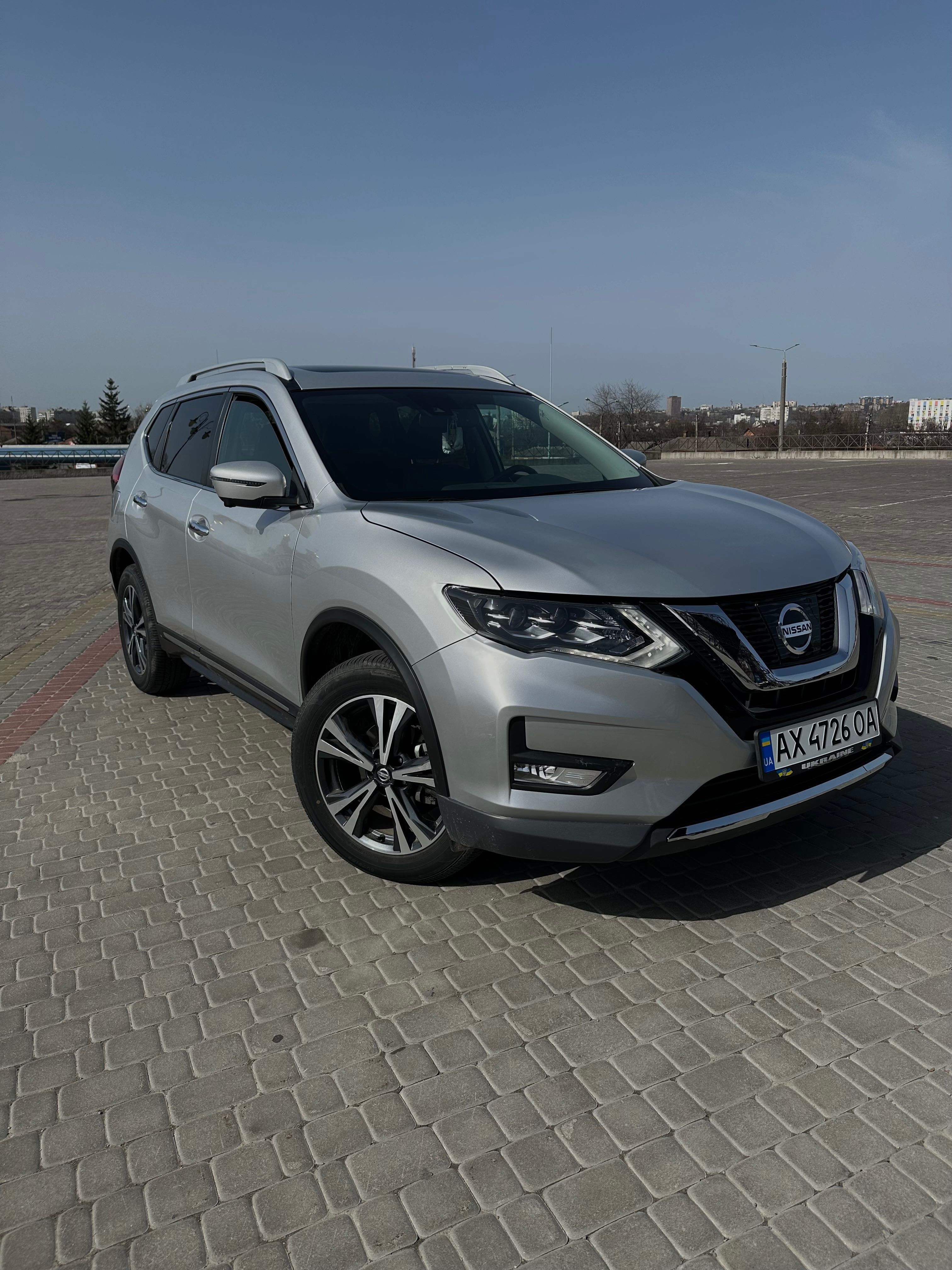 Продам Nissan Rogue 2017