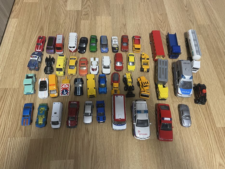 Samochodziki 45 sztuk