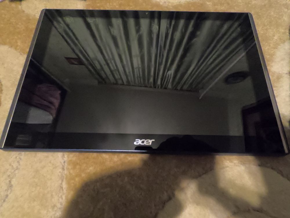 Планшет Acer Iconia One 10 (B3-A40)