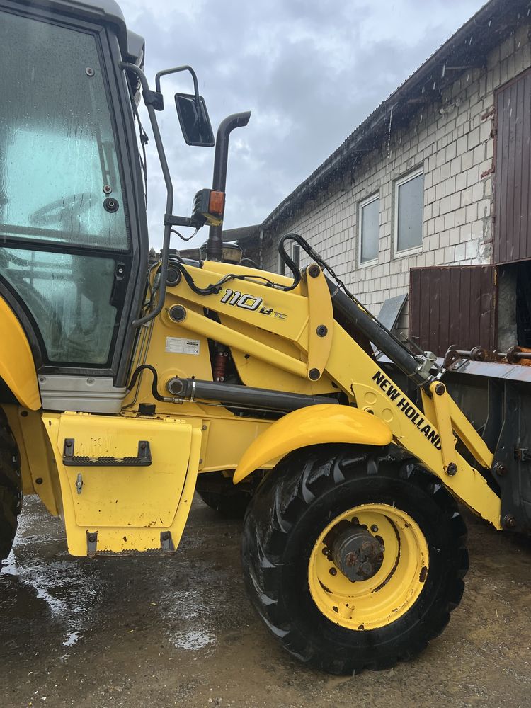Koparka ładowarka New Holland B110B  rok 2012