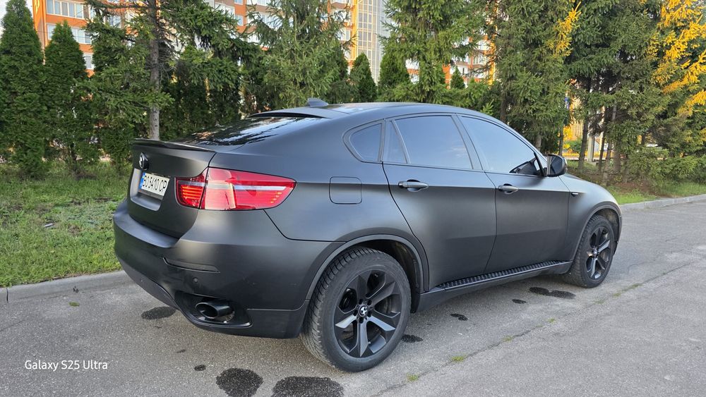 Продаж bmw x6 2011
