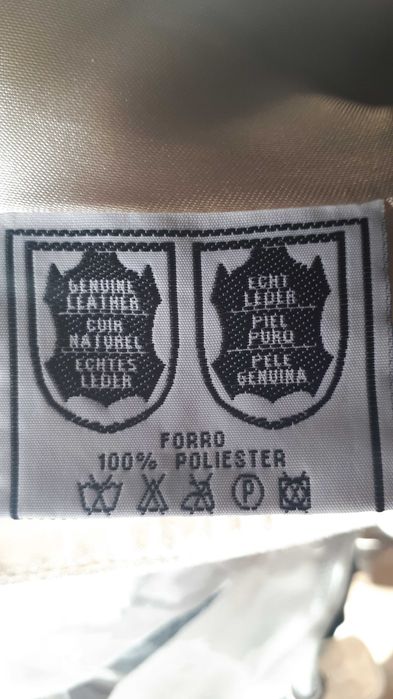 Casaco em pele da ferrache