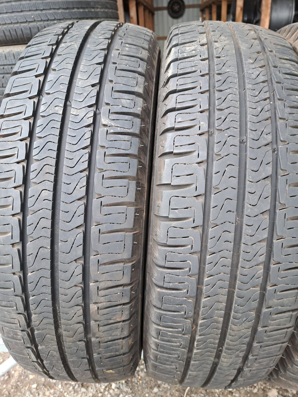 TSM Komplet opon Michelin Agilis Camping 225/75/16 CP 21r 9/8mm