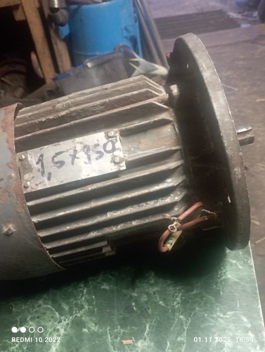 емектромотор 1 квт на 1000 обертів