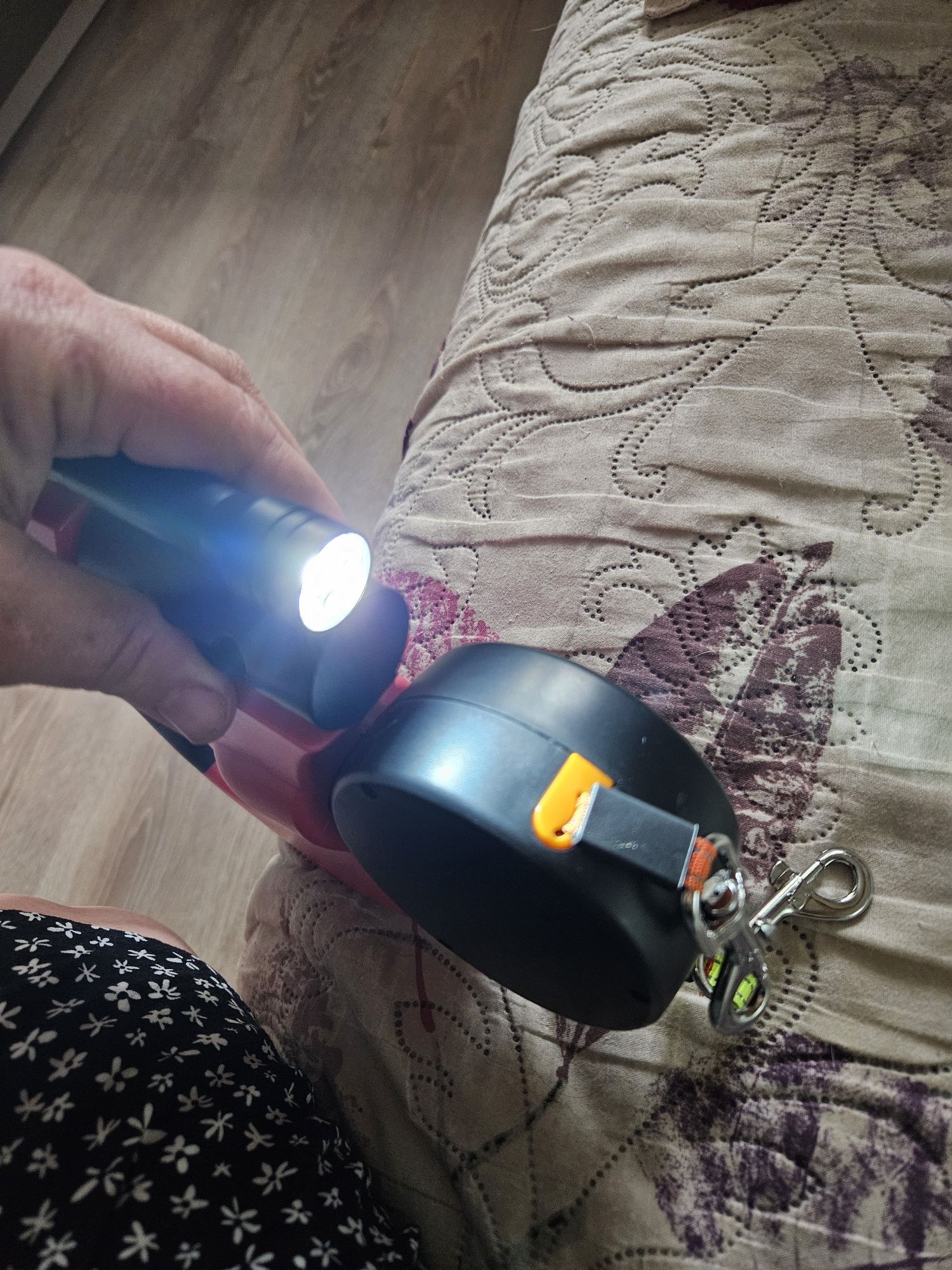 Продам новый рулетка для собак больших
