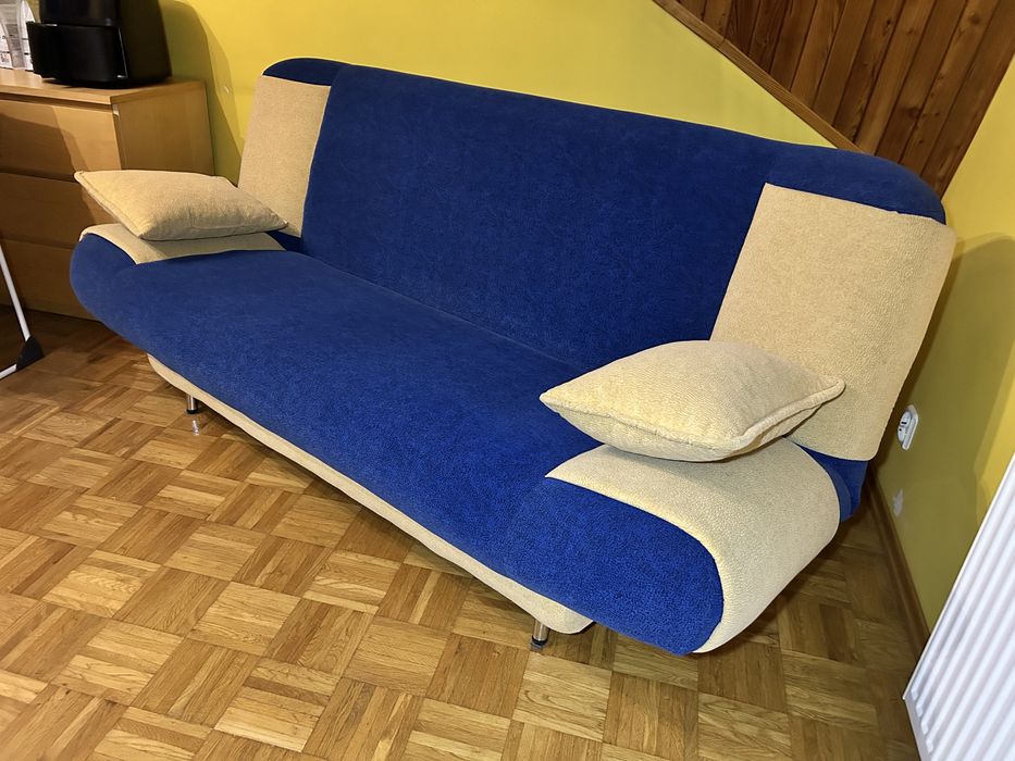 Zestaw wypoczynkowy wersalka rozkładana dwa bardzo wygodne fotele