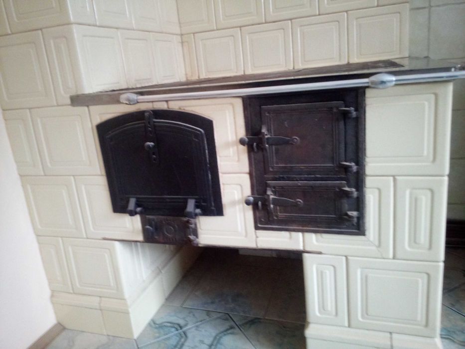 Kuchnia kaflowa z piekarnikiem