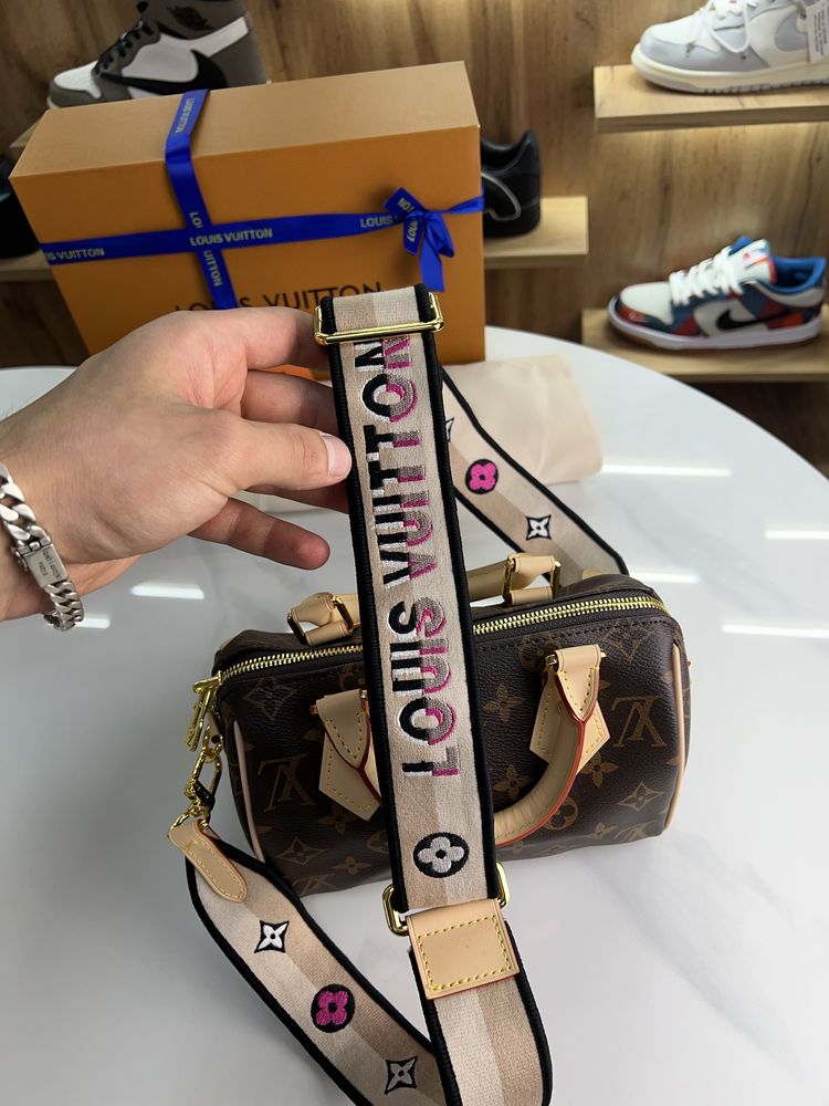 Сумка Шкіряна Жіноча Louis Vuitton Speedy LV brown