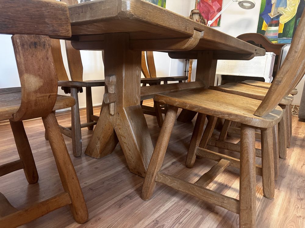 Stół z litego drewna + 6 krzeseł + fotel