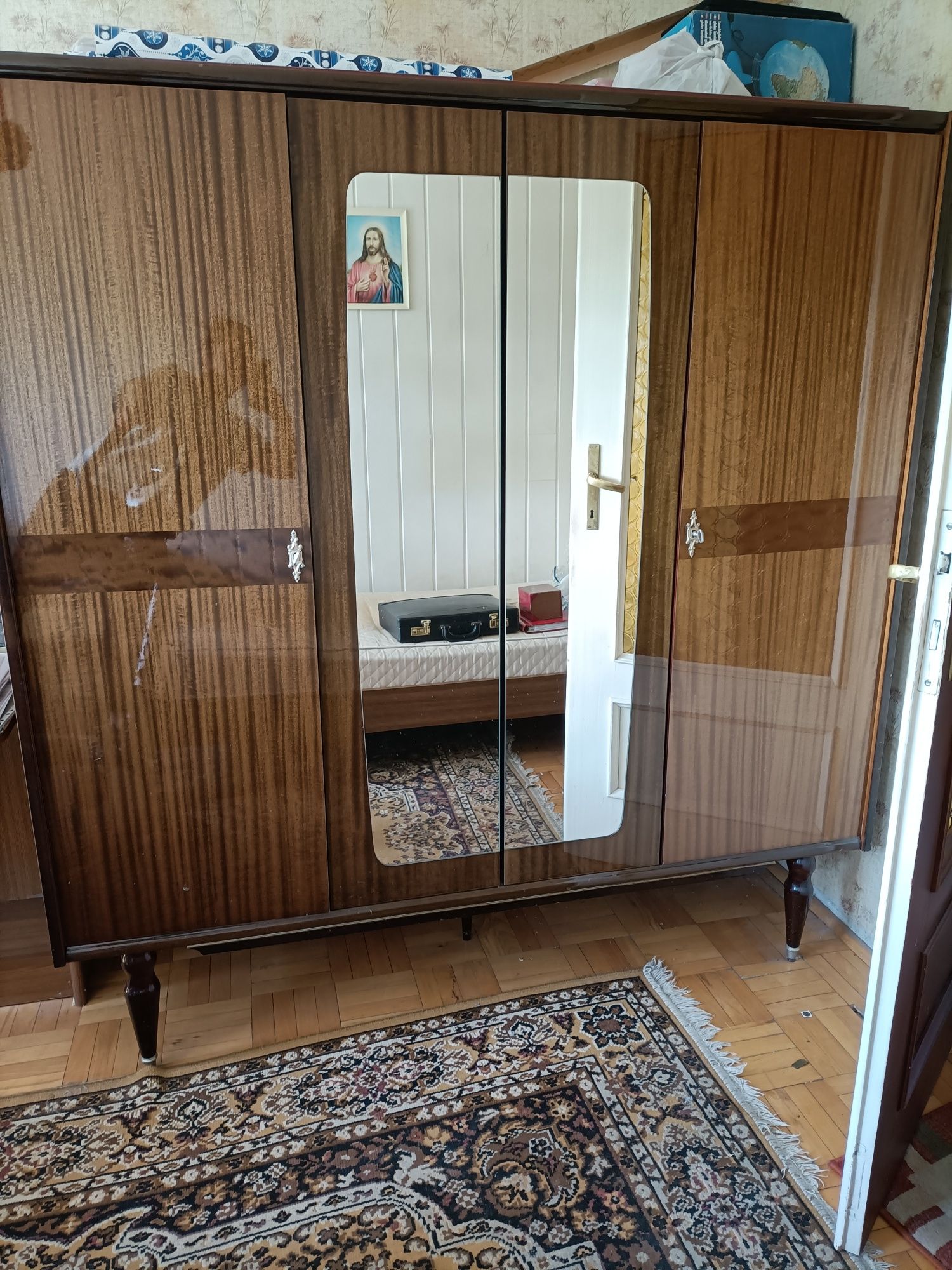 Meble retro wysoki połysk