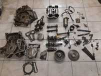 Suzuki TL 1000 R silnik części 98-03r. głowica magneto skrzynia wałek