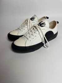 McQ Alexander McQueen White Plimsoll sneakers