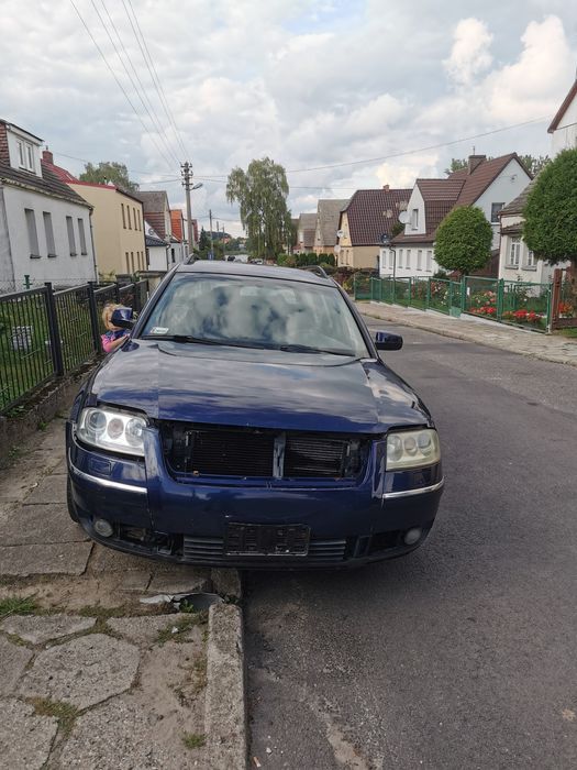 Passat b5fl na części 2.8 4x4 AMX EFC LB5N