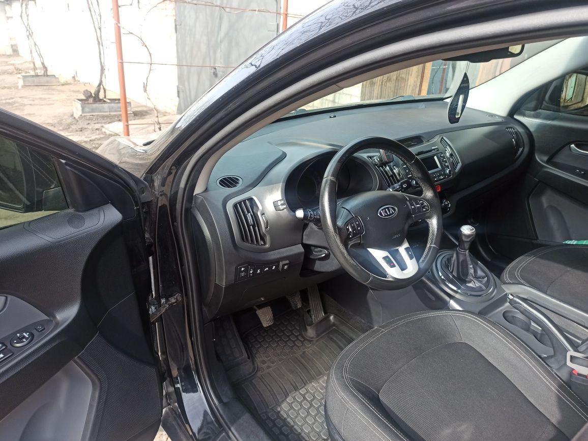 Kia Sportage 2012 4wd 2 л бензин газ