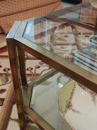 Mesa de centro em vidro e latão