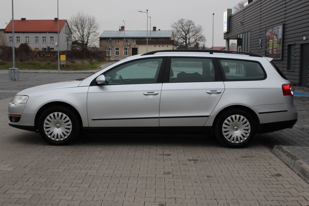 Volkswagen Passat b6 kombi 2.0 TDI common rail model 2010r raill